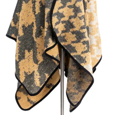 Lady Fashion Outfit Fall Winter Grey Two-Sides Reversible Plus Batwing Classic Binding Cozy Wraps Nova Plaid Checks Thick Cape Shawl Stola Coat Cloak Poncho