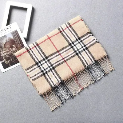  2024 Designer New Model Fashion Print Long Square Scarf Silk Hairscarf Head Scarves Handbag Scarf