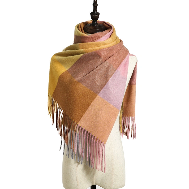 New Design Striped Plaid Shawl Elegant Lady Style Autumn and Winter Lady Scarf