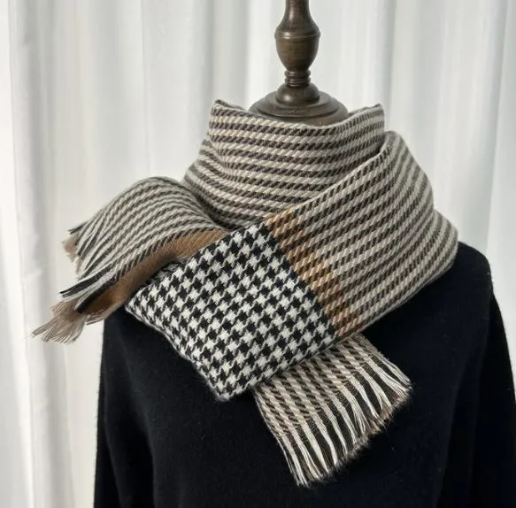 Autumn and Winter Women&prime;s Latest Fashion Checked Horizontal Stripe Warm Scarf
