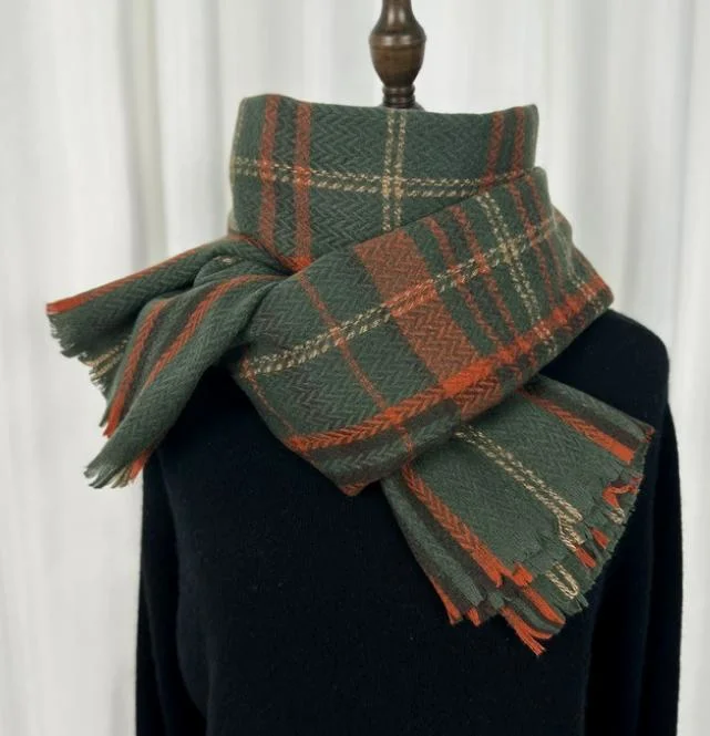 Autumn and Winter Women&prime;s Latest Fashion Checked Horizontal Stripe Warm Scarf