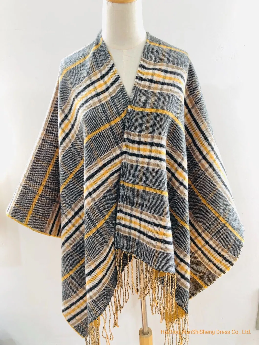 Ladies Winter Shawl Over Sized Woven Plaid Poncho