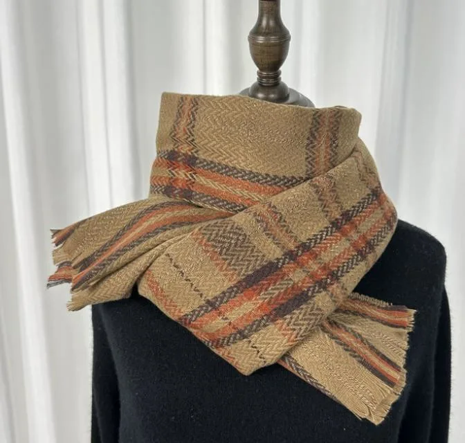 Autumn and Winter Women&prime;s Latest Fashion Checked Horizontal Stripe Warm Scarf