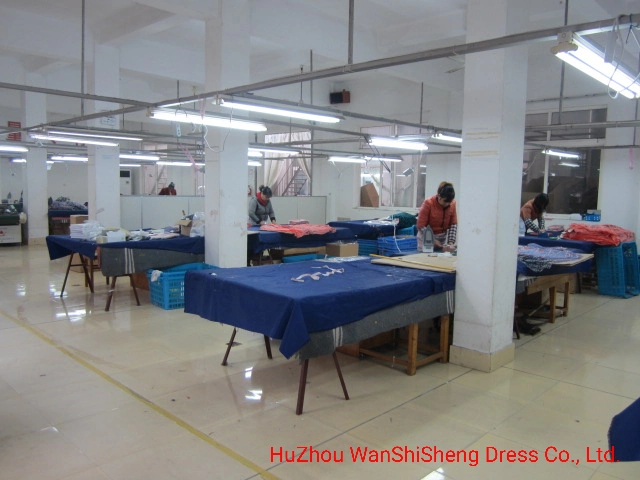 Ladies Fashion Soft Polyester/Viscose Check Pattern Light Brushed Warm Scarf /Poncho/Ruana/Shawl