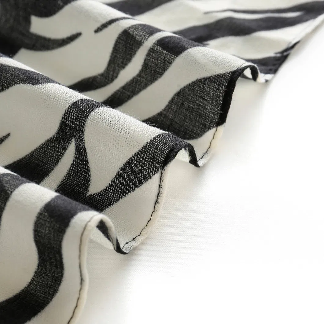 Popular Black Lightweight Leopard Printed Blanket Women Scarves for Party