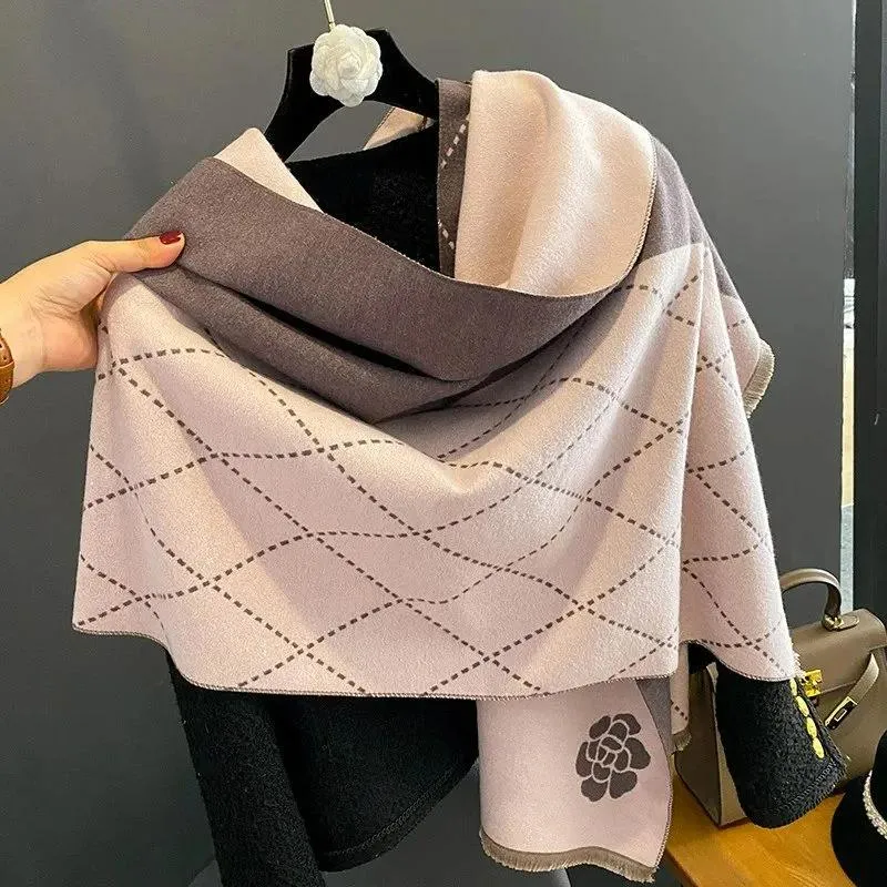 2024 Spring Summer Lightweight Cotton Linen Shawls Wrap Long Euro Style Viscose Scarf Fashion Brand Design Pritned Scarves for Women