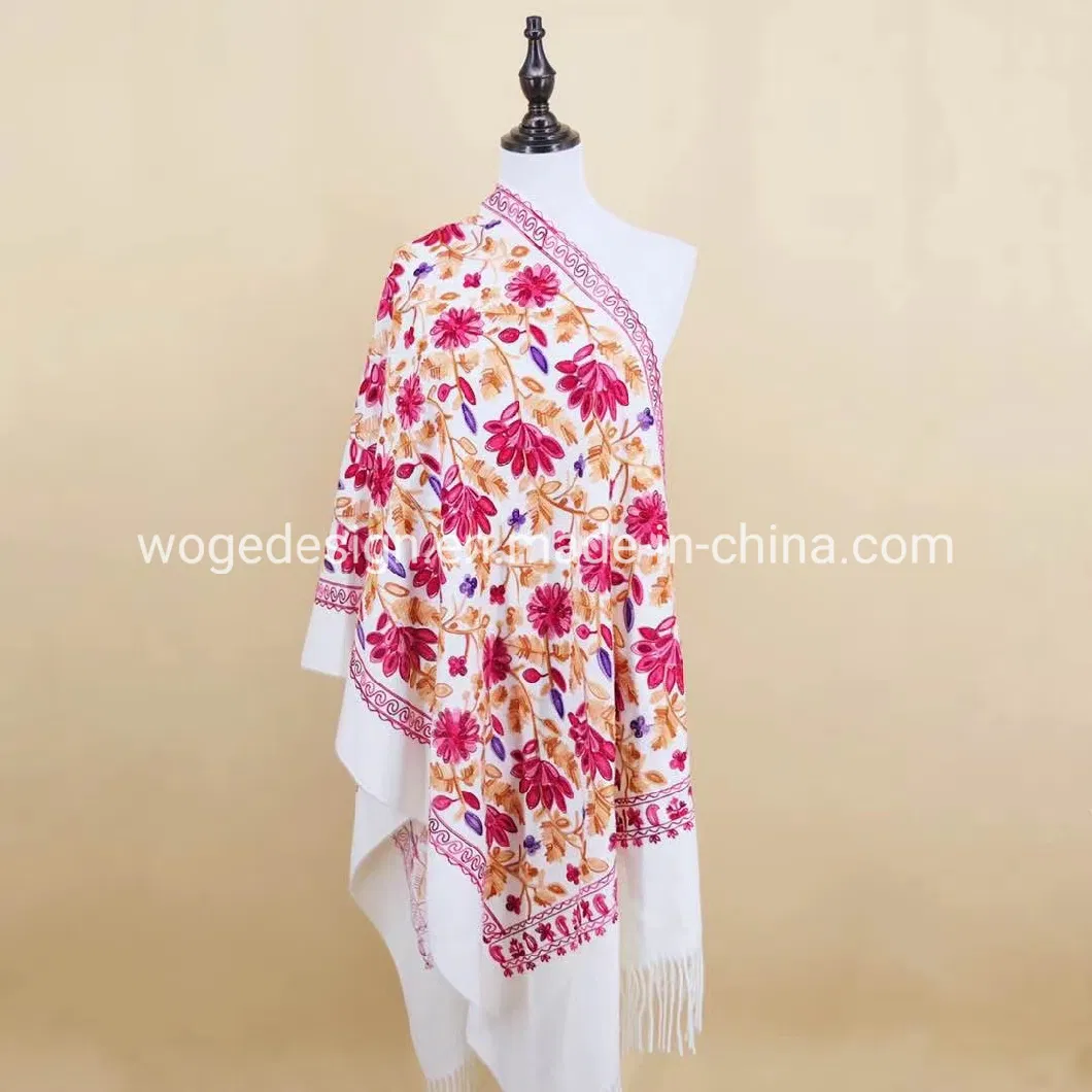 New Stylish Bulk Sold Manufacturer Moslem Embroidery Floral Winter Scarf Pashmina