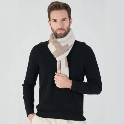 Fábrica al por mayor 2024 de punto de cashmere Moda para hombres y mujeres Letra personalizada de hilo teñido o bufanda Muffler monograma