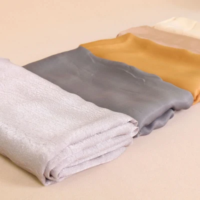  Nuevo estilo de la moda de terciopelo liso Algodón suave satén de seda de las mujeres hiyab larga bufanda dama