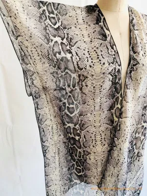  Bufanda de señoras la moda Animal Ligero mantón impreso Snake Poncho/Ruana/Warp/Cape