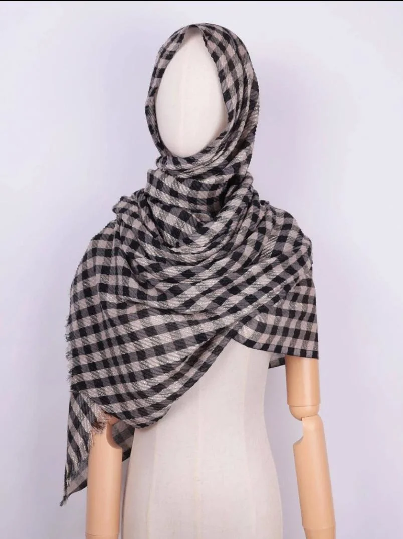 Wholesale Classic Plaid Head Scarf Crinkle Shawls Scarfs Muslim Hijabs Printed Turkey Women Hijab Scarf