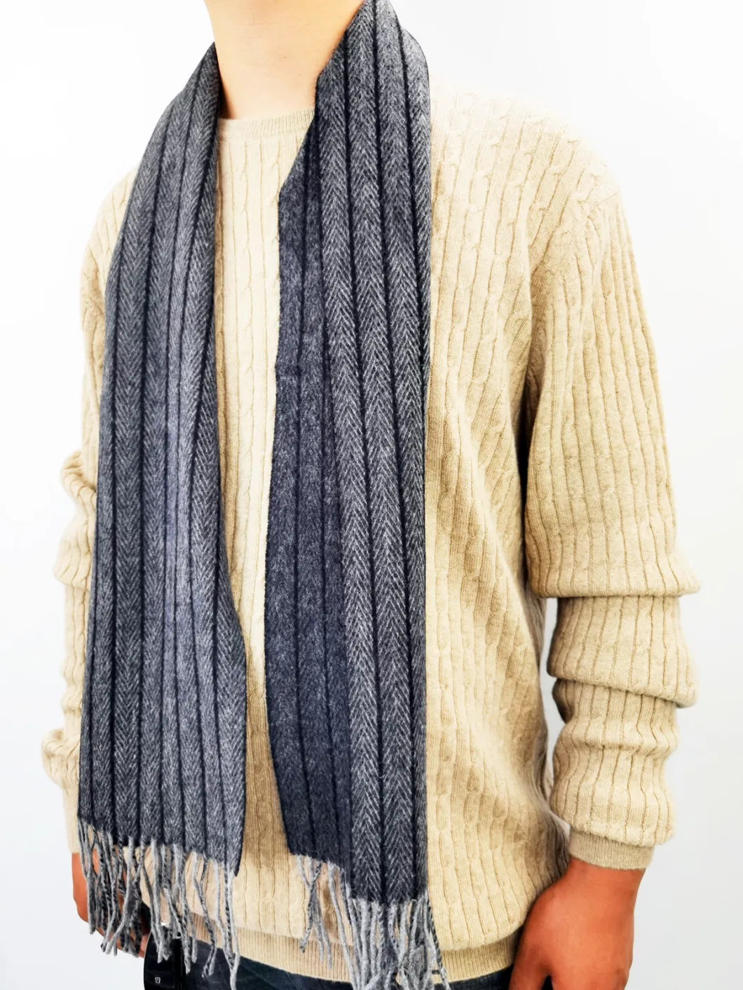 Lambswool Heringbone Woven Men&prime;s Scarf