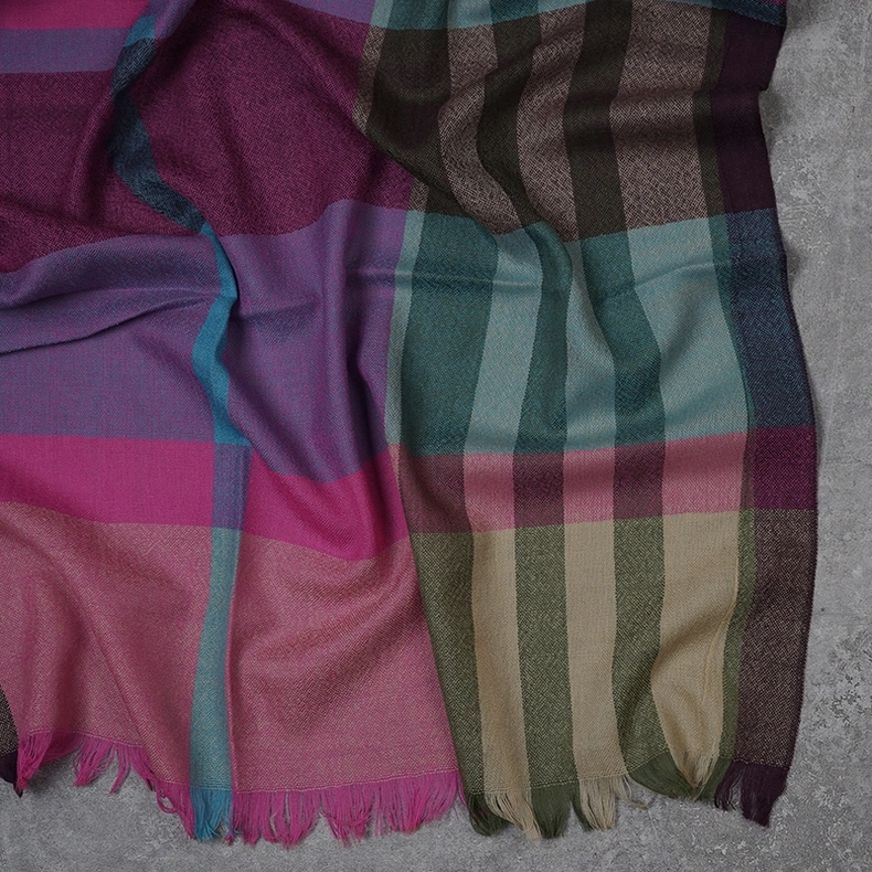 Custom Digital Printing High Quality 80s Density 100% Wool Scarf