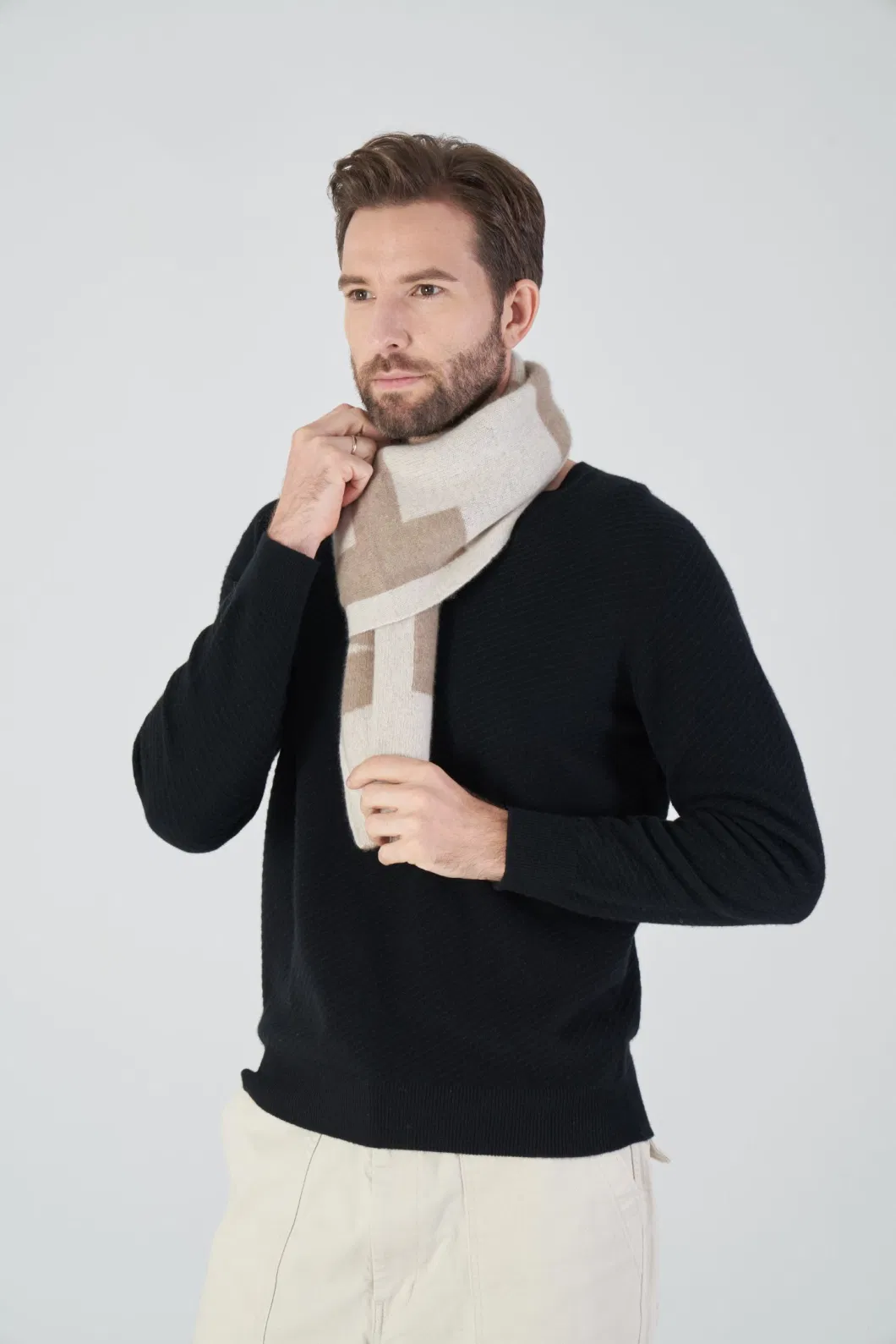 Factory Wholesale 2024 Pure Cashmere Knitted Men&prime;s &amp; Ladies Fashion Yarn Dyed Personalized Letter or Monogram Muffler Scarf