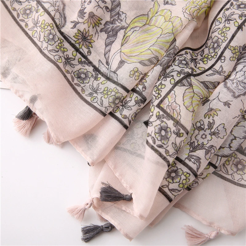 Rosa Print Scarf Female New Floral Pattern Spring Autumn High Quality Shawl Fashionable Temperament All-Match Tassels Scarf