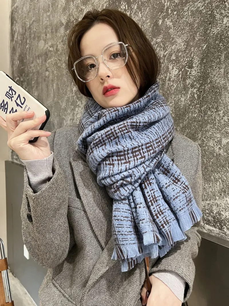 Women&prime;s Scarves Neck Wrap with MID-Length Design Breathable Pashmina