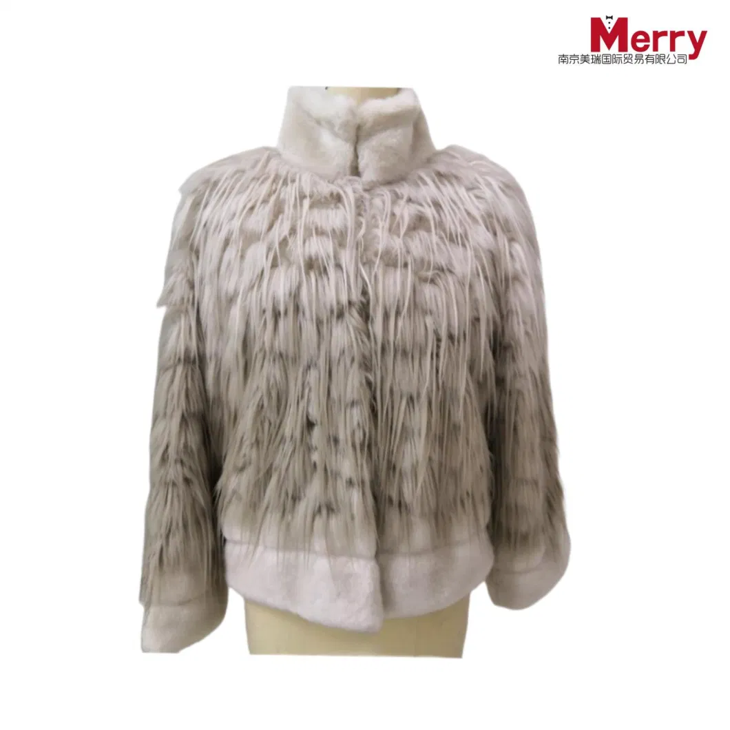 Ladies Faux Fur Jacket Popular Outerwear Winter Coat with Faux Mink Collar