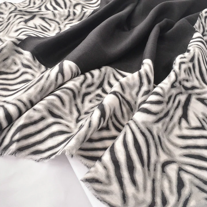 Fashion Zebra Leopard Prints Shawl Twill Animal Printing Scarf