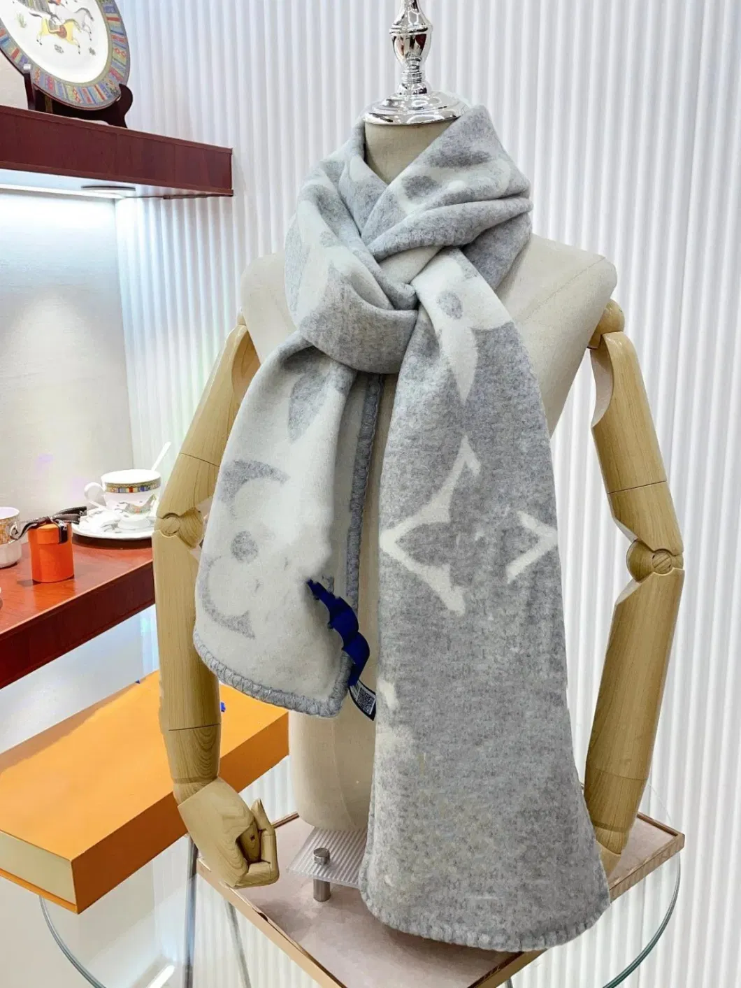 2024 Cashew Gradient Scarf Fashion Pashmina Shawl Wholesale OEM ODM Fashion Designer Women