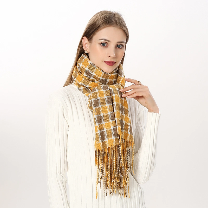 Women&prime; S Stylish Long Tartan Checked Scarf Wrap with Fringe