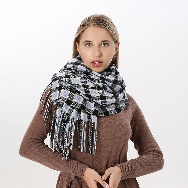 Fashion Women Exquisite Long Plaid Scarf with Fringe