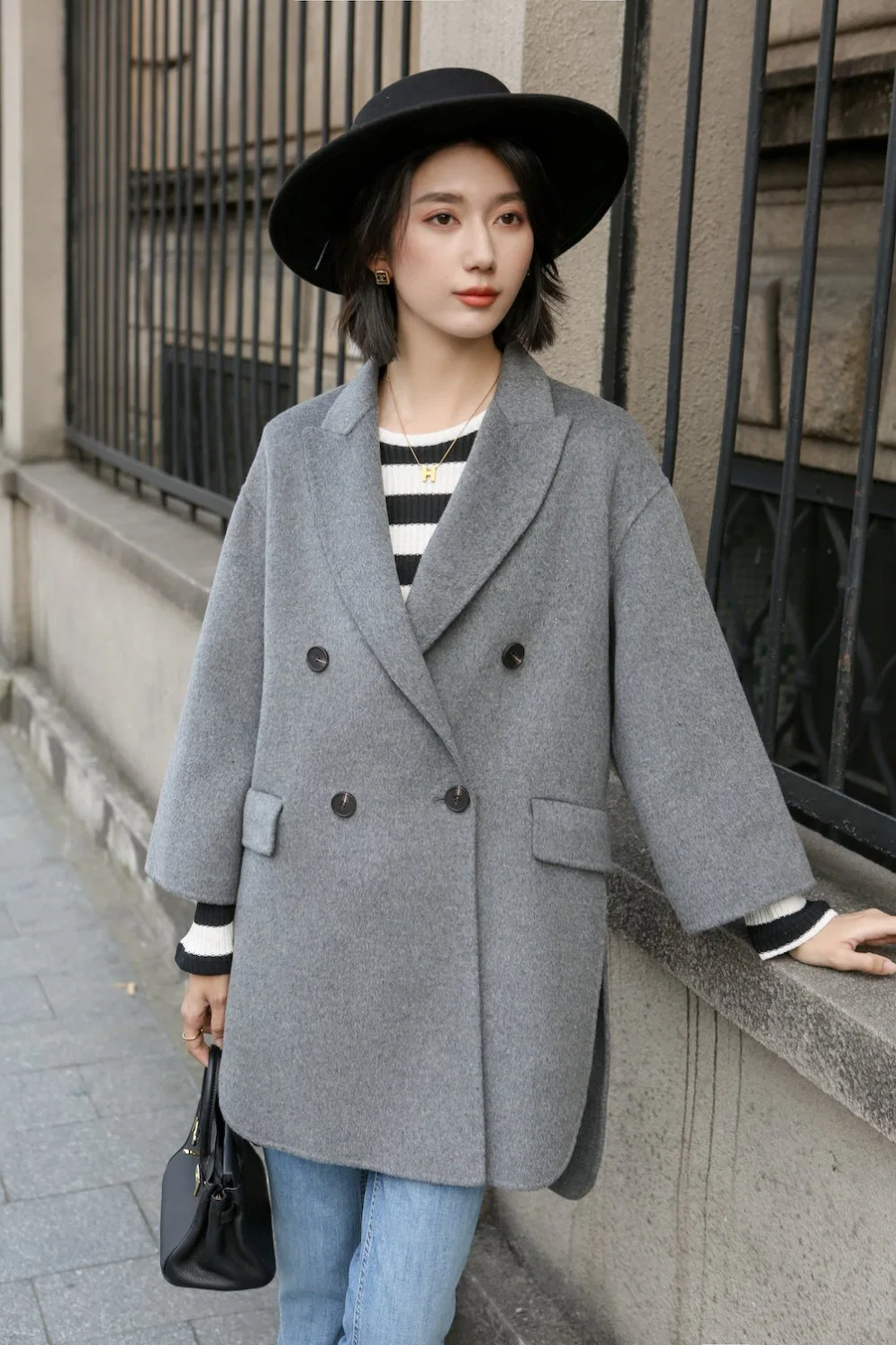 New Style MID Length Women&prime;s Winter Woolen Coat