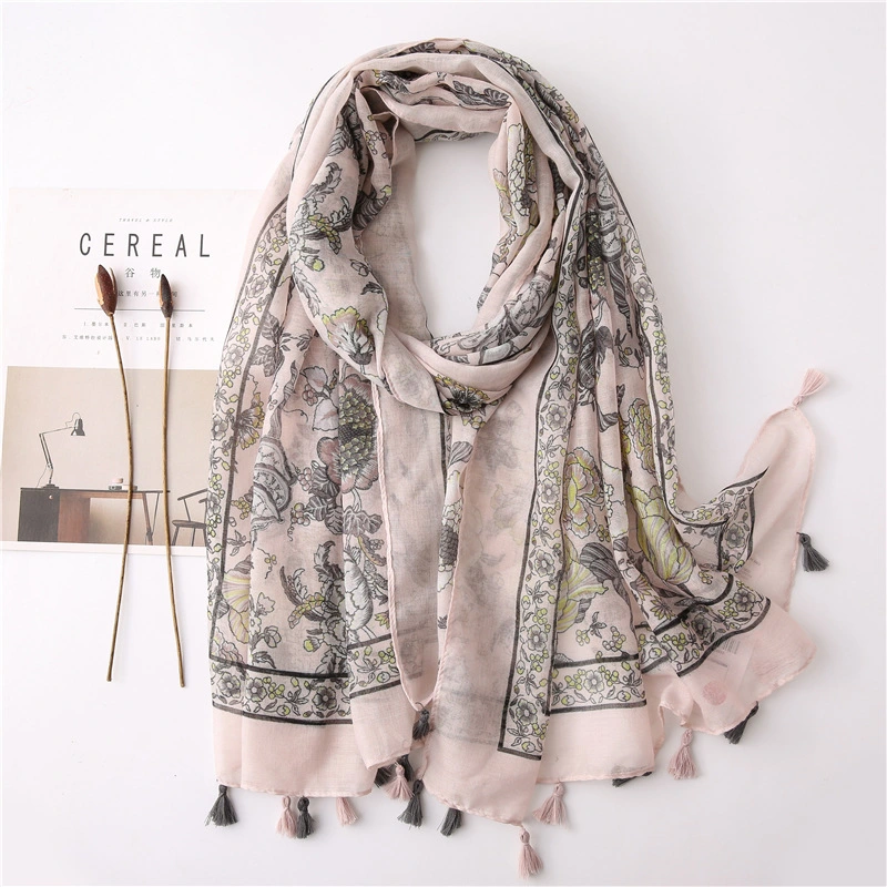 Rosa Print Scarf Female New Floral Pattern Spring Autumn High Quality Shawl Fashionable Temperament All-Match Tassels Scarf