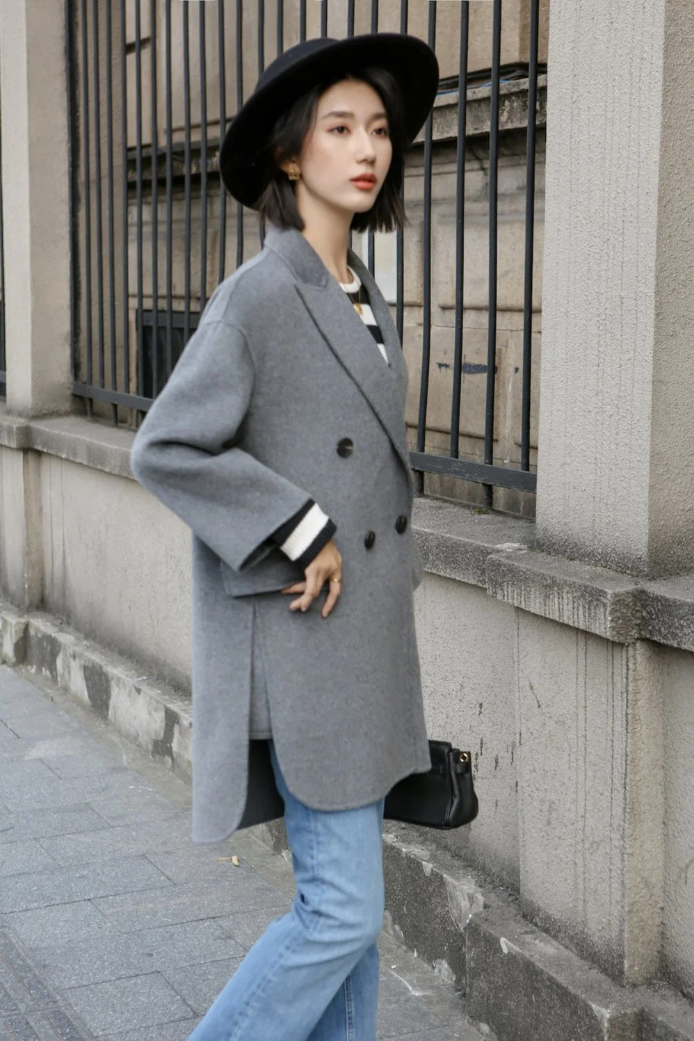 New Style MID Length Women&prime;s Winter Woolen Coat