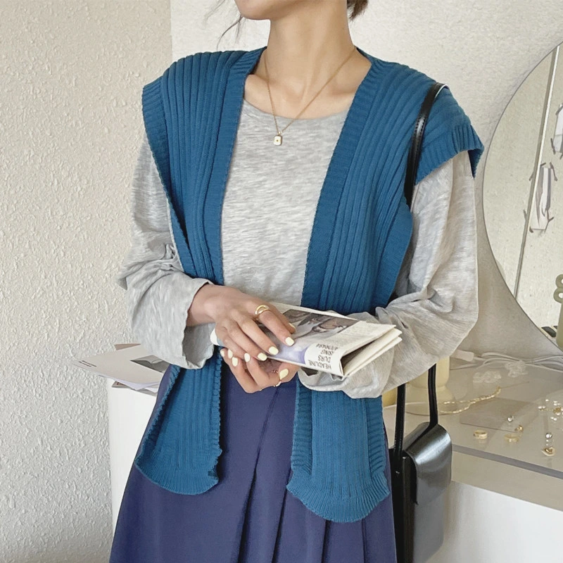 2024 Fashion Designer Poncho Kimono Cape Women&lsquo; S Trending Knitting Cloth Wraps Scarf for Autumn Winter