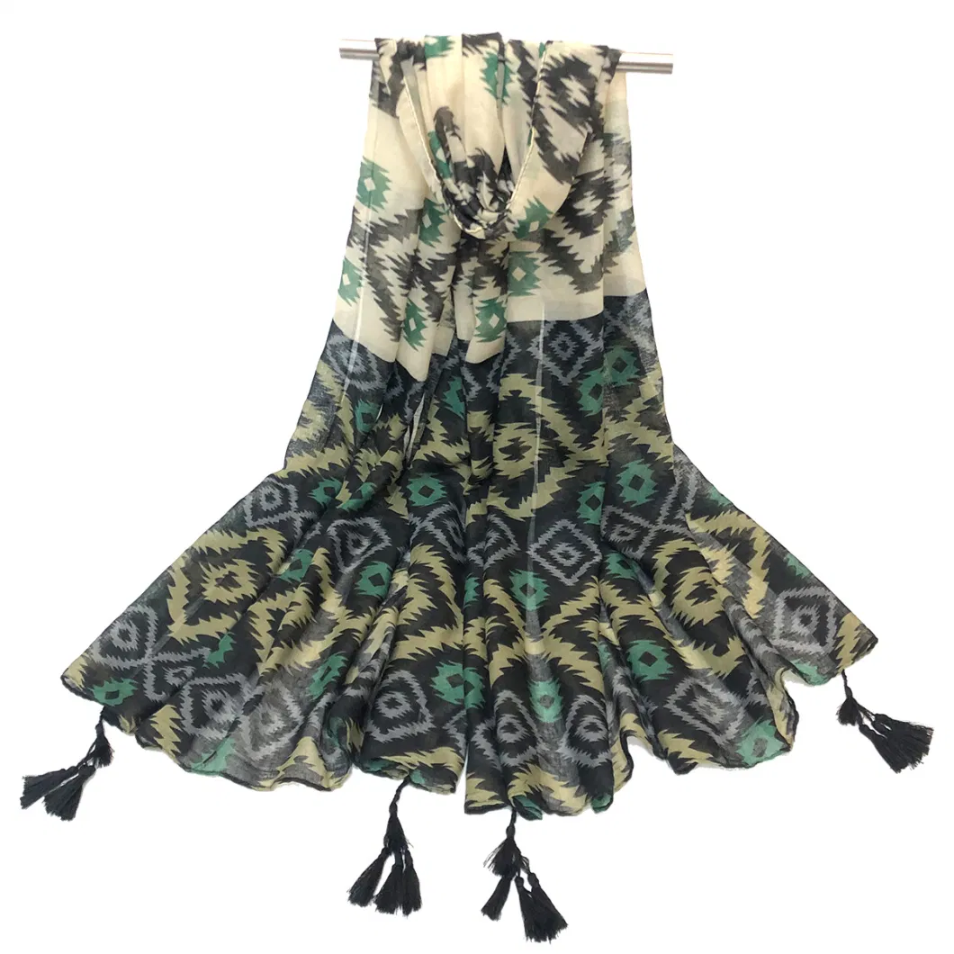 Women&prime;s Geo Leaves Mix Print Scarf with Tassel