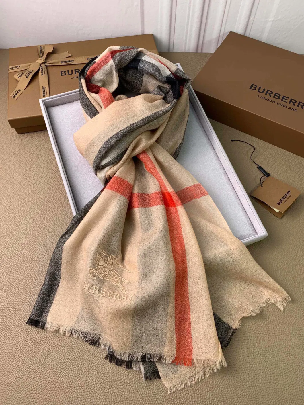 Ultra-Thin Cashmere Scarf with Plaid Pattern