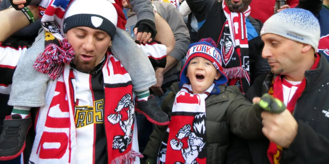 Sport Scarf / Polyester Scarf with Team Logo