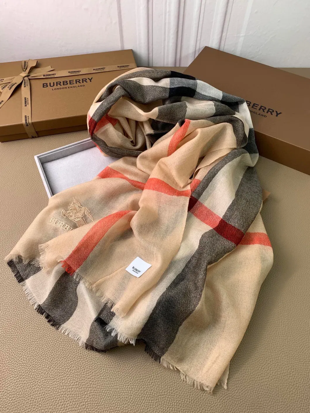 Ultra-Thin Cashmere Scarf with Plaid Pattern