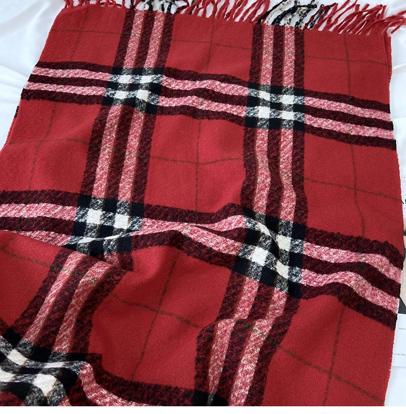 Winter Cashmere Warm Comfortable Classic Plaid Polyester Woven Scarf