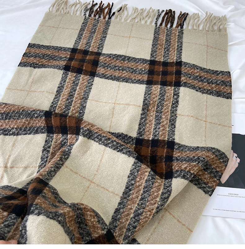 Winter Cashmere Warm Comfortable Classic Plaid Polyester Woven Scarf