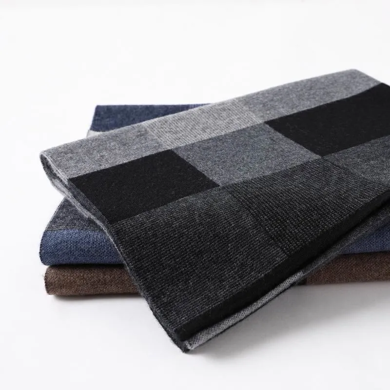 2023 Fashionable Outfit Winter Knitted Wool Scarf for Men