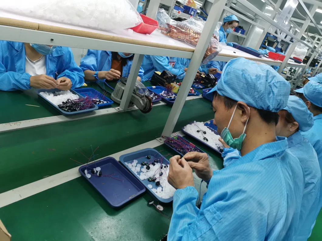 China Wholesale Tastefog Mega 12000+Puffs E-Cigarette Refillable Disposable Vape