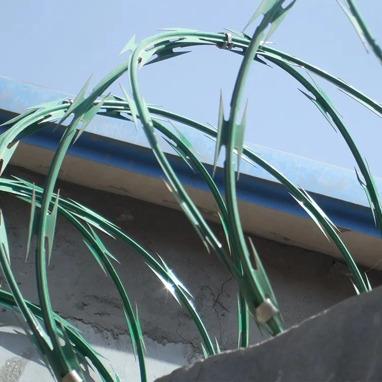 Razor Wire Double Spiral - Galvanized Steel Razor Wire Fence Ribbon Barbed Wire Coils for Farm