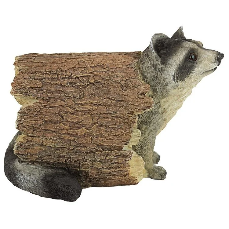 Resin Bandit Trunk Raccoon Statue Animals Sculpture