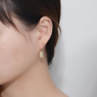 Nuevo diseño Cute Joyería Tyrannosaurus pequeña S925 Plata de Oro Pendientes de aro con colgante de dinosaurio Nano Zircon verde animal