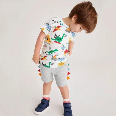  Un niño en el tiempo caliente viste un traje de buzo con el diseño de un dinosaurio Camiseta Chico conjuntos de ropa para niños bebés conjunto completo de ropa