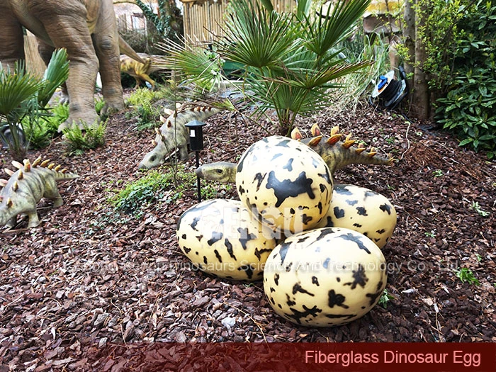Realistic Model Fiberglass and Life Size Dinosaur Egg for Amusement Park