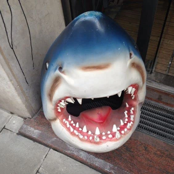 Cartoon Shark Head Resin Sculpture Decoration