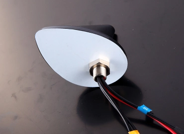 Frequency 1575.42 GPS GSM Am/FM Combo Shark Fin Antenna for Car