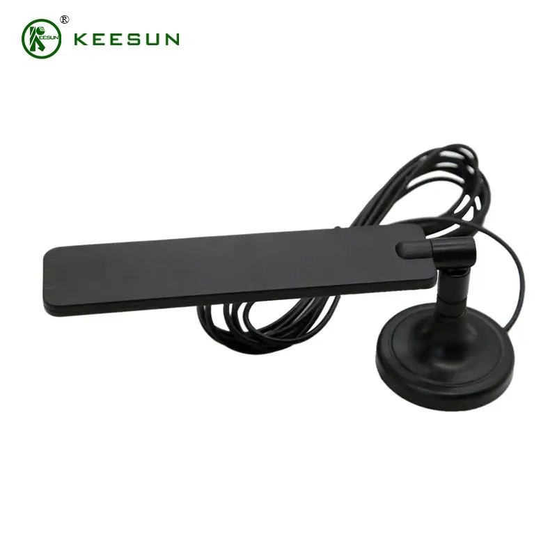 Black Color 90 Straight Angle 4G LTE Outdoor WiFi Antenna