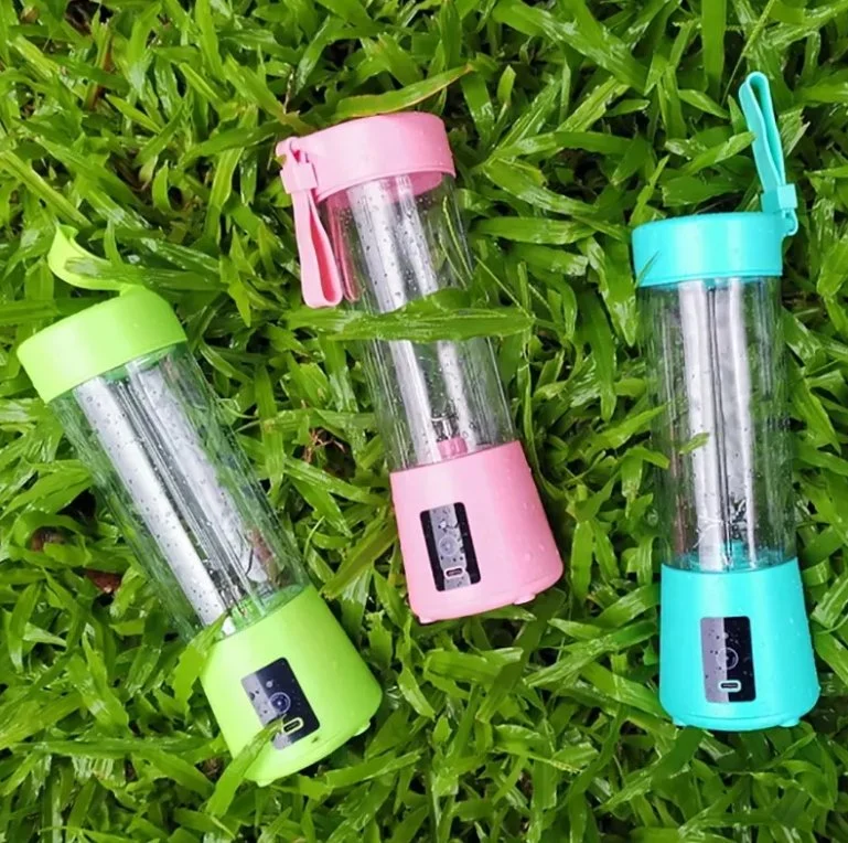 Fruit Juicer Christmas Gift Mini Electric Portable Wireless Rechargeable Bottle Juicer Blender