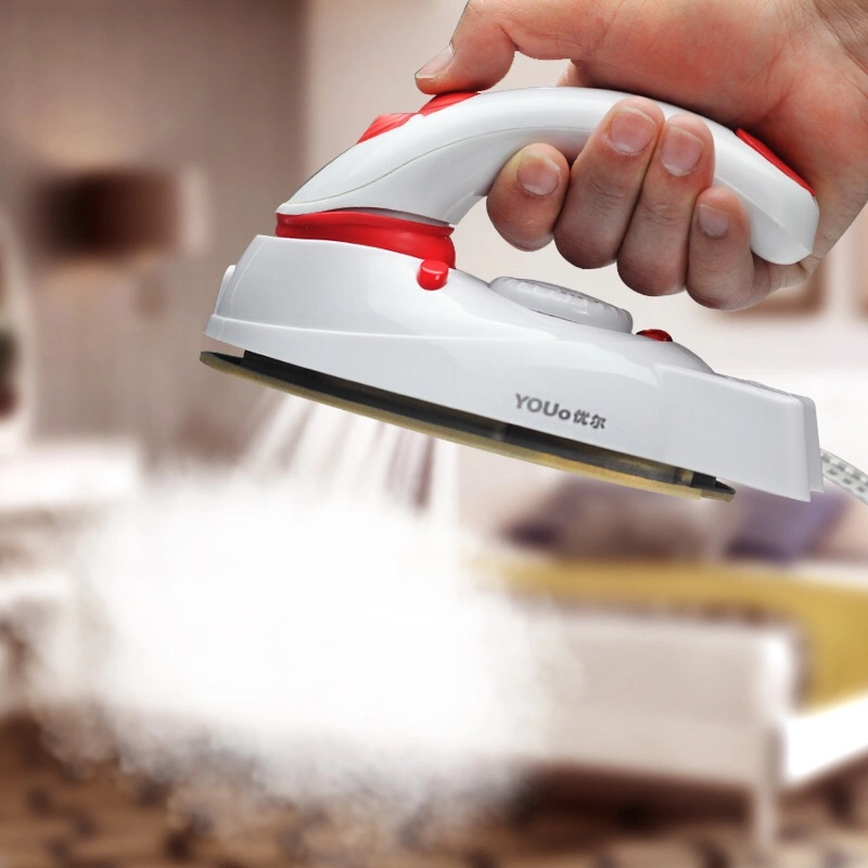 High Quality Folding Handheld Business Trip Travel Steam Iron Chinese Factory