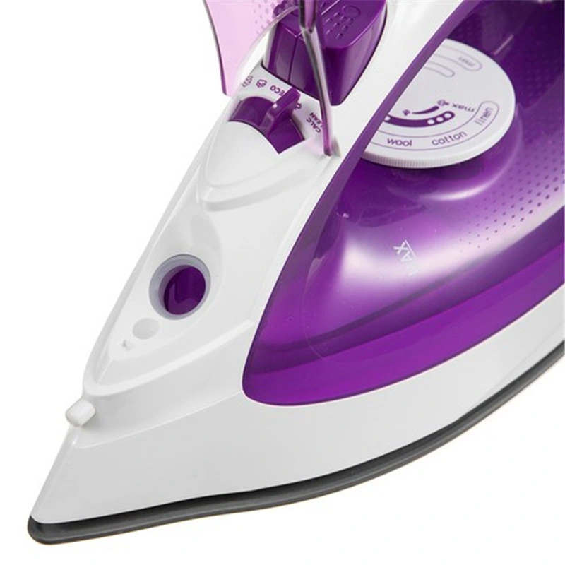 Factory Wholesale New Design Electric Portable Steam Iron for Clothes