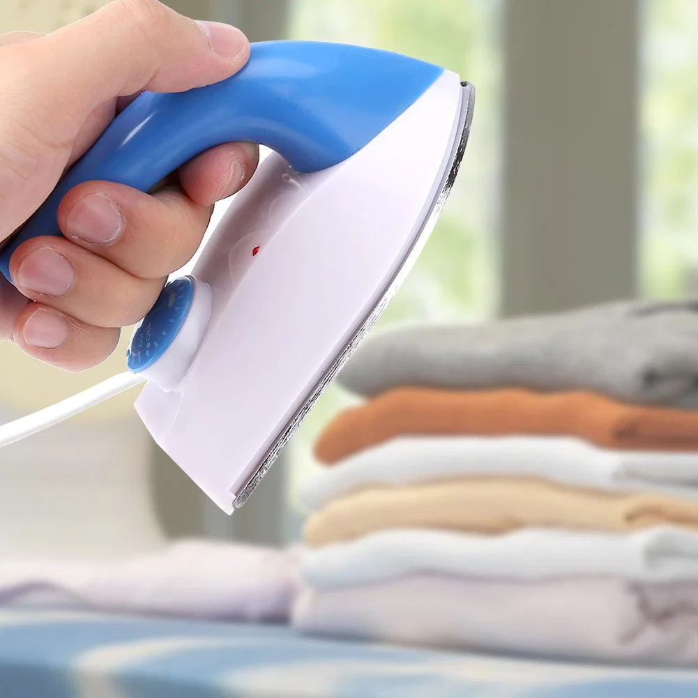 Factory Outlet Hot Sale Temperature Control Professional Portable Handheld Mini Steam Iron