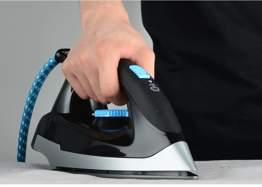 GS Approved Electrical Steam Station Iron (T-801)